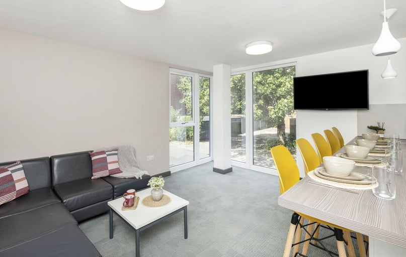 Albert Street, Newcastle Upon Tyne - Image 1